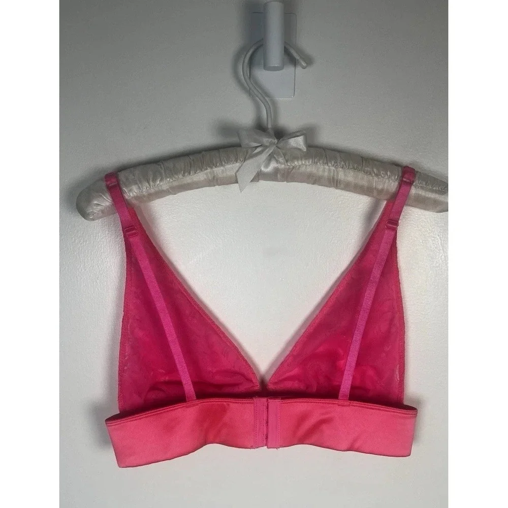 Free People V-Wire Bralette Soft Lace Pink Satin‎ Band Size XS NWOT